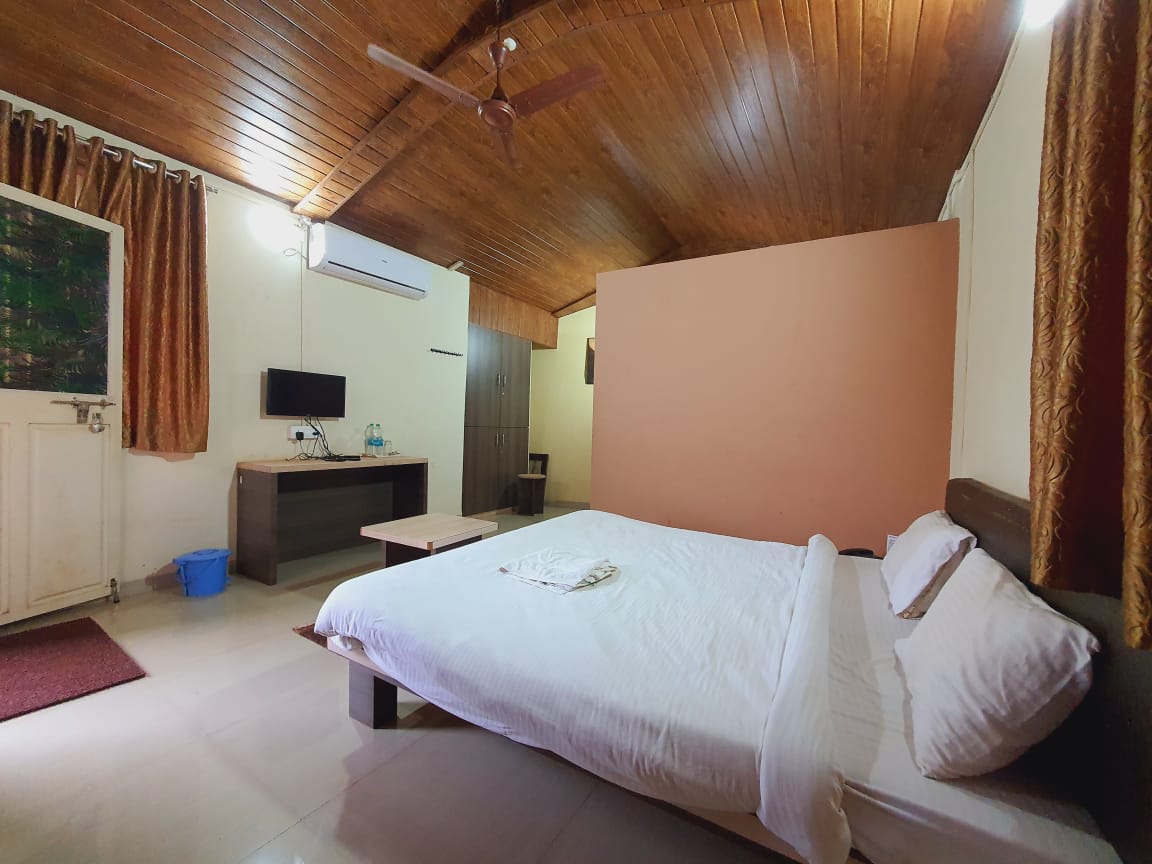 WhatsApp Image 2024-03-13 at 12.54.44 PM (1)